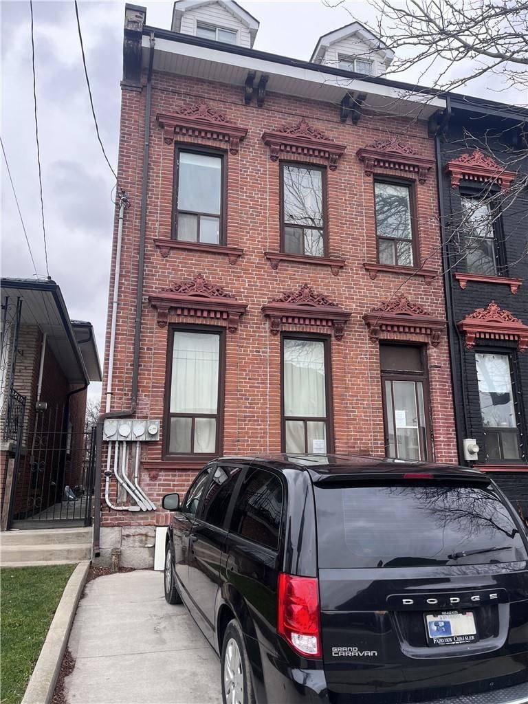 223 Park ST N, Hamilton, ON L8R 2N9