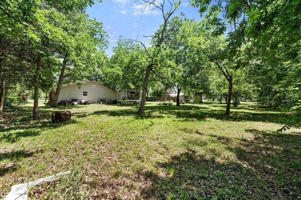 703 N Goodman Avenue, Kerens, TX 75144