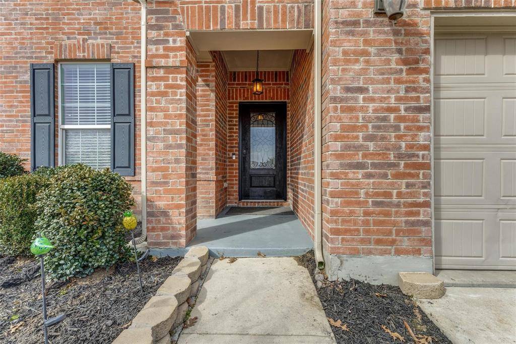 2205 Simmental Road, Fort Worth, TX 76131