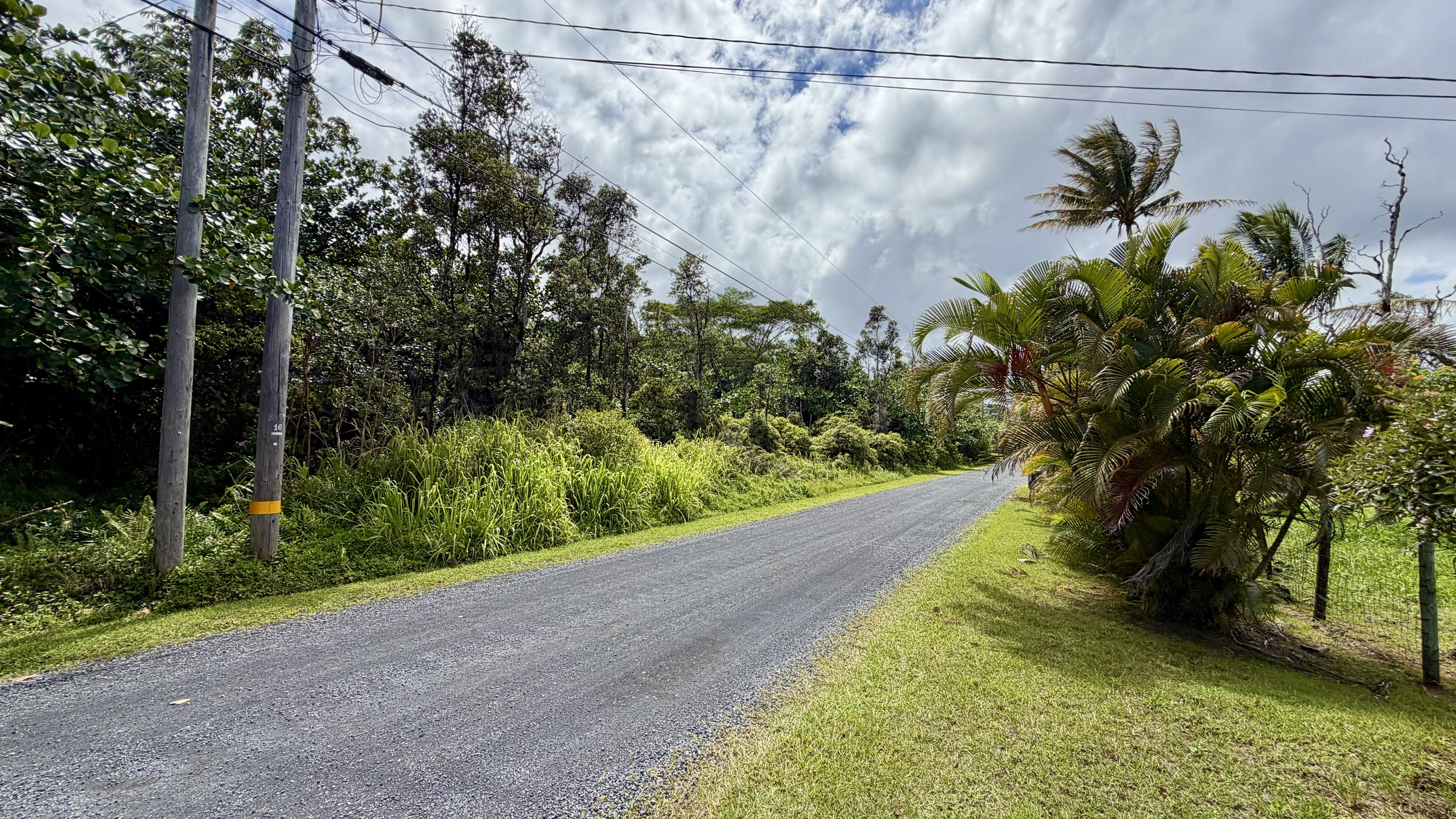9TH AVE, Keaau, HI 96749
