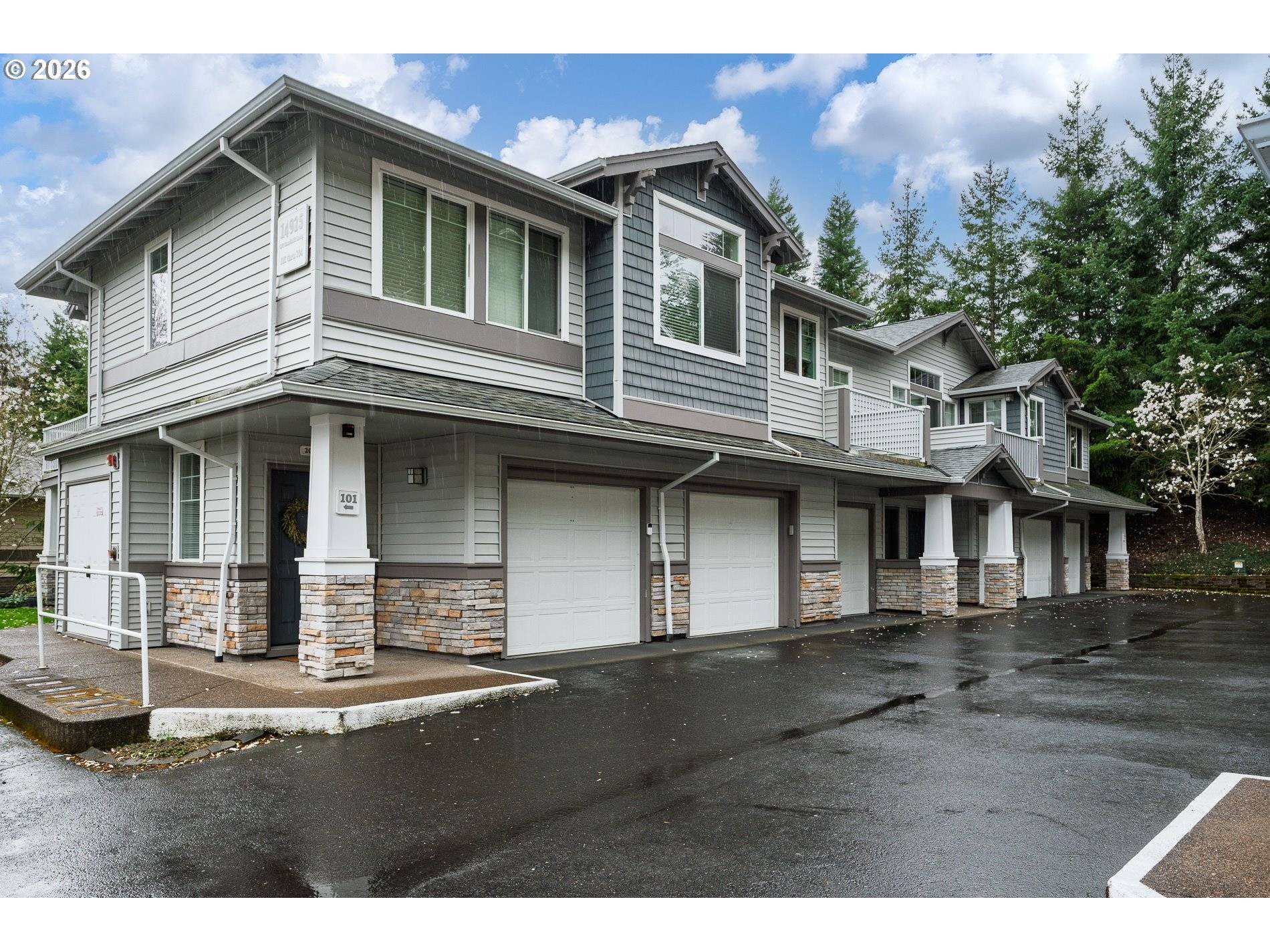14925 SW SANDHILL LOOP #102, Beaverton, OR 97007
