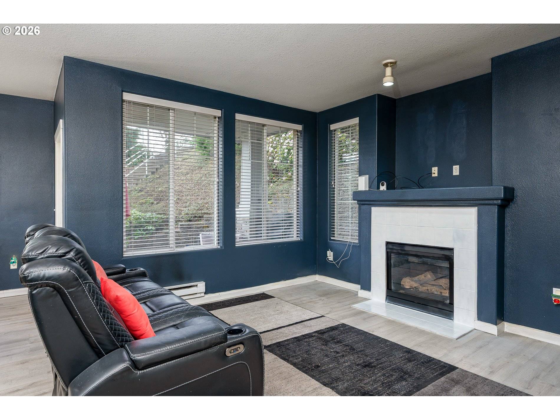 14925 SW SANDHILL LOOP #102, Beaverton, OR 97007