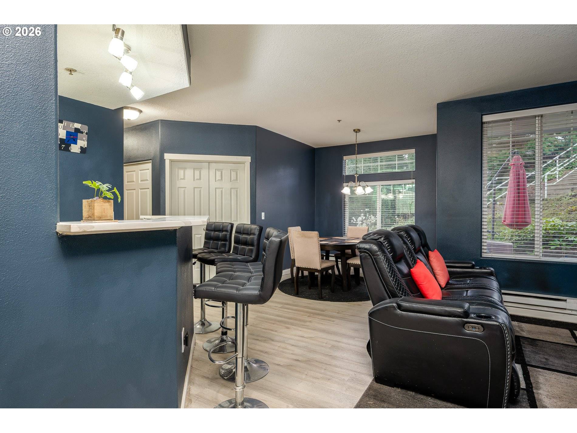14925 SW SANDHILL LOOP #102, Beaverton, OR 97007