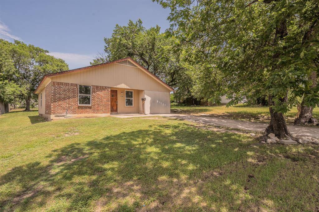 5332 Kilpatrick Avenue, Fort Worth, TX 76107