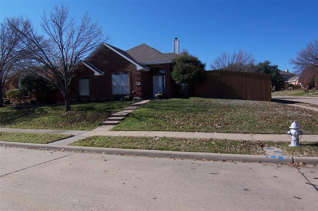 8301 Bells Street, Frisco, TX 75035