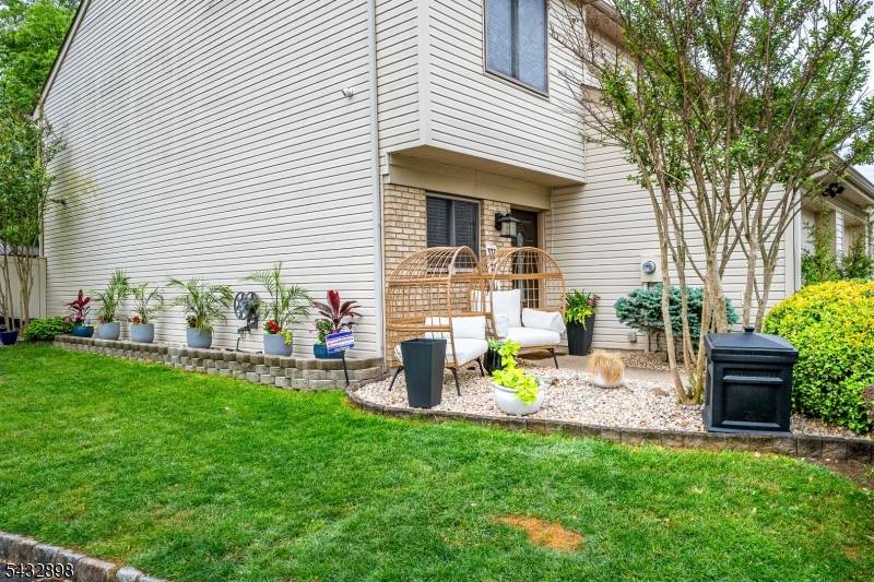 85 Homestead Dr, Old Bridge Twp., NJ 07747