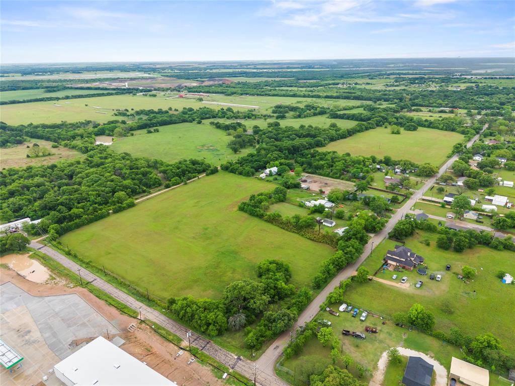 1000 Mcdonald Lane, Bellmead, TX 76705