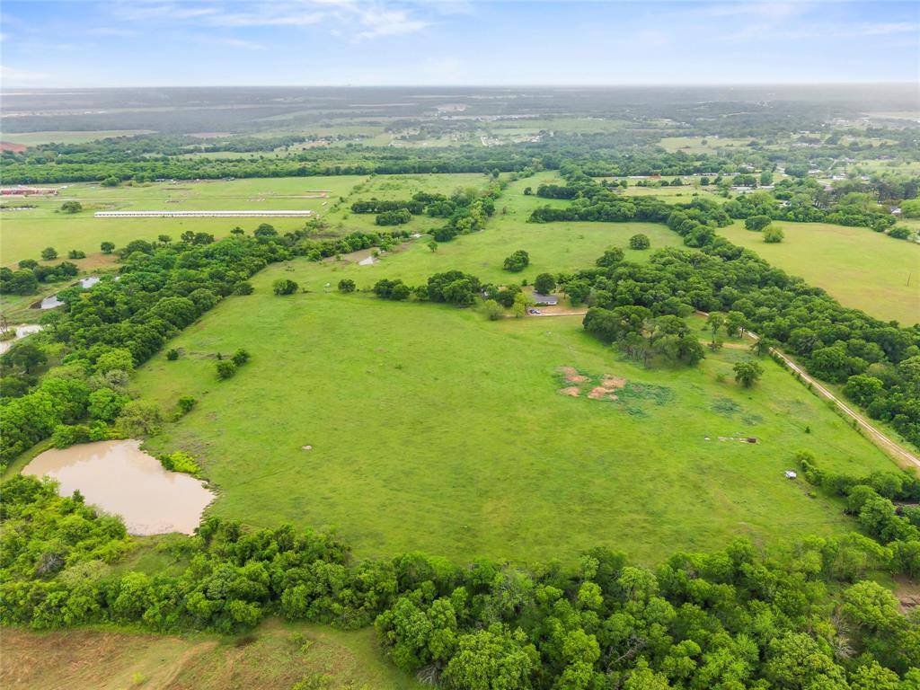 1000 Mcdonald Lane, Bellmead, TX 76705