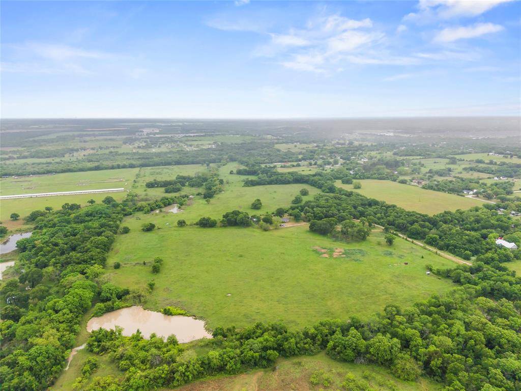 1000 Mcdonald Lane, Bellmead, TX 76705