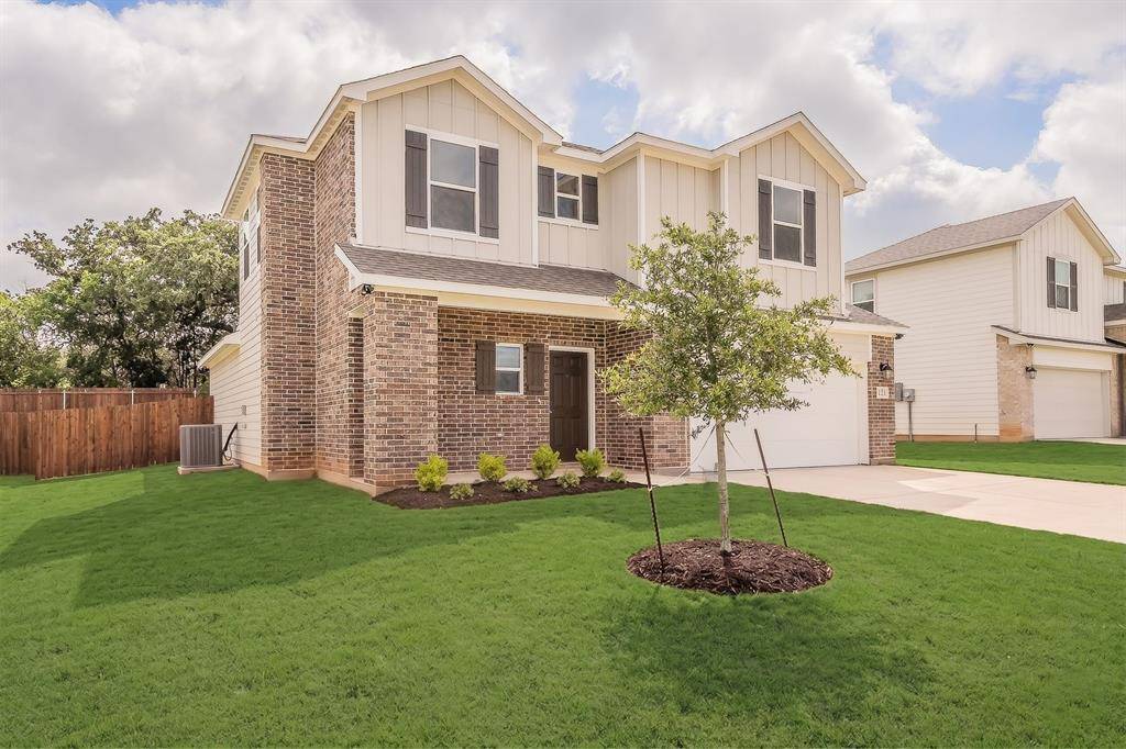 121 Kylie Street, Cleburne, TX 76031