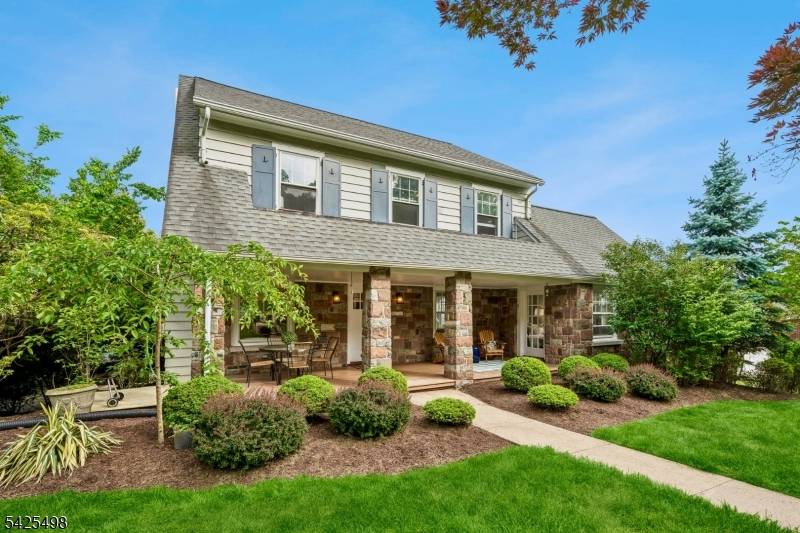 24 Mayhew Dr, South Orange Village Twp., NJ 07079