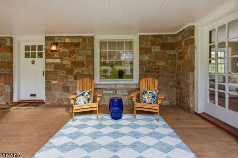 24 Mayhew Dr, South Orange Village Twp., NJ 07079