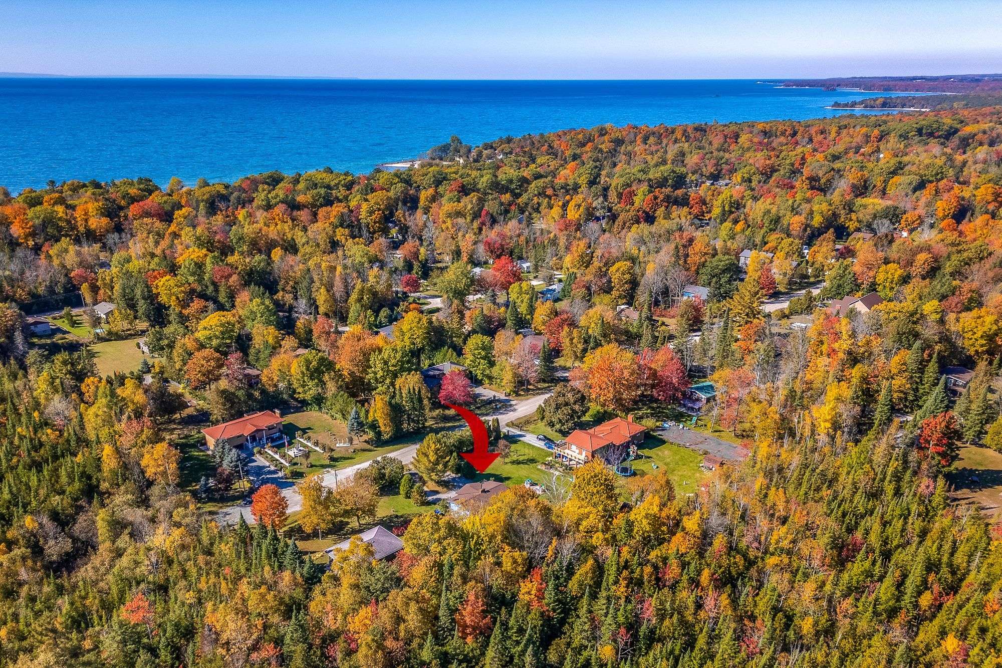 69 Albert AVE, Tiny, ON L0L 2J0