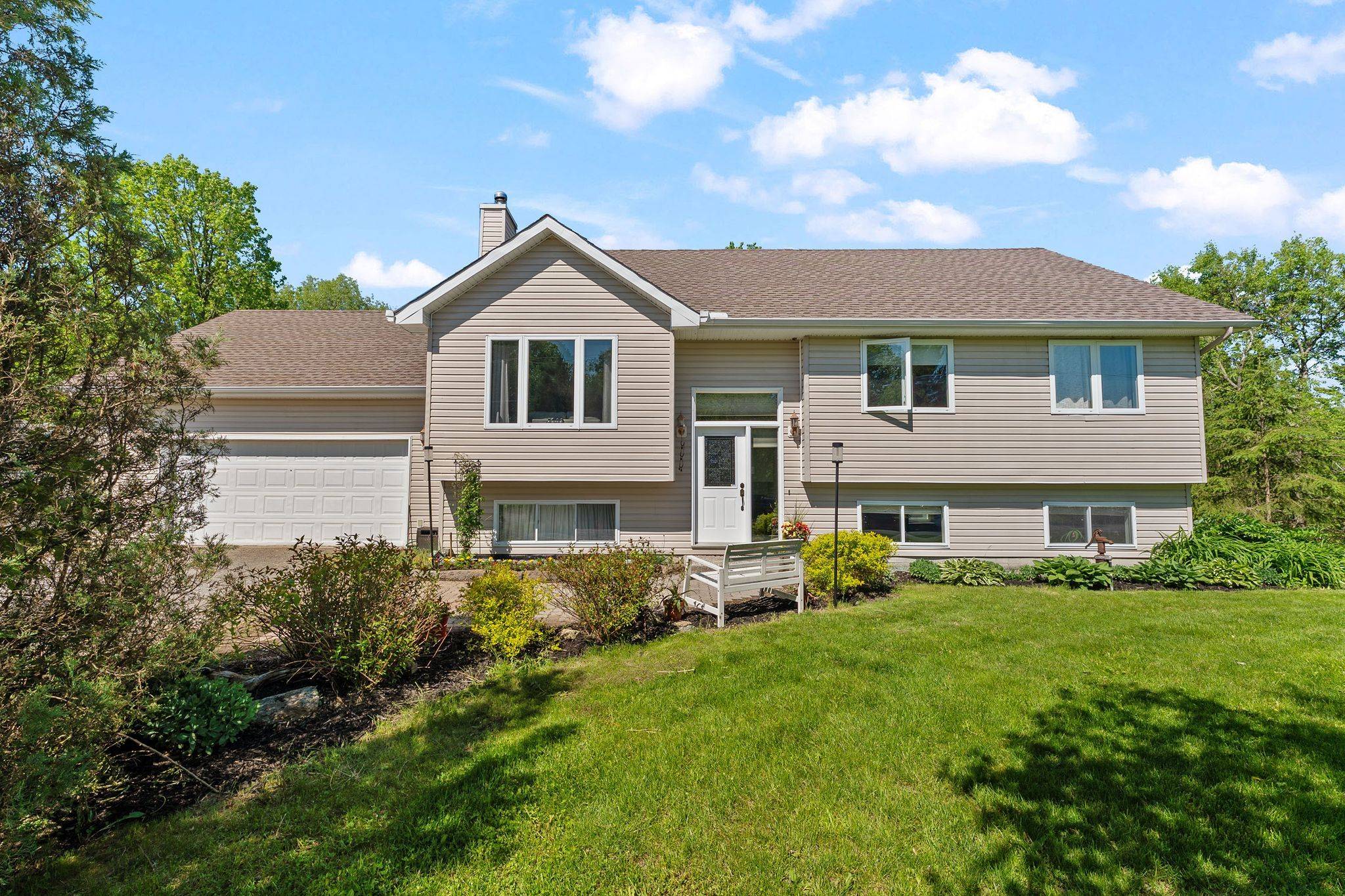 184 Old Pakenham RD, Carp - Dunrobin - Huntley - Fitzroy And Area, ON K0A 1X0