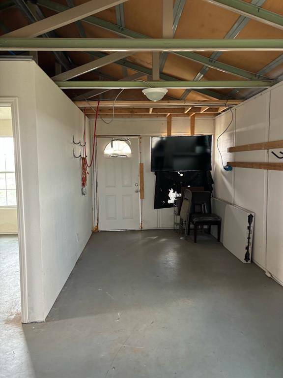 100 Industrial Park, Electra, TX 76360