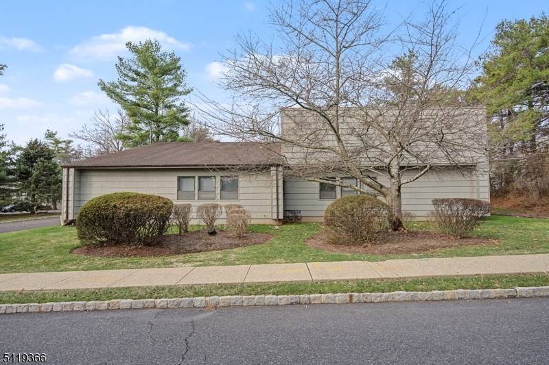 31 P Mountain Boulevard, Warren Twp., NJ 07059
