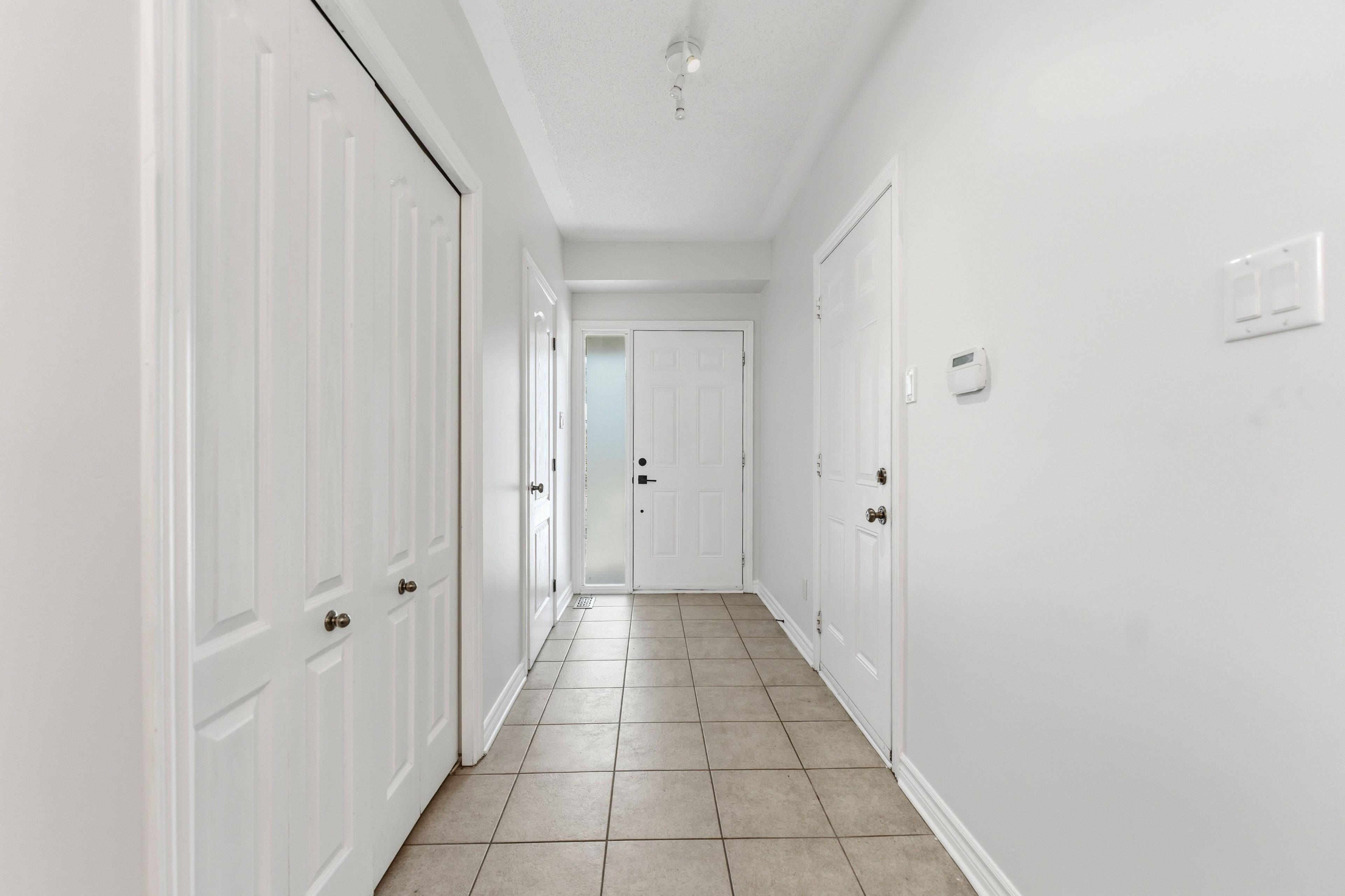 342 Riversedge CRES, Blossom Park - Airport And Area, ON K1V 0Y6