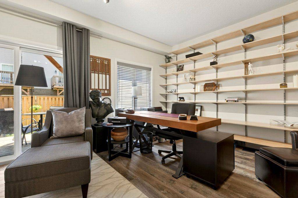 54 Aquarius CRES, Hamilton, ON L0R 1P0