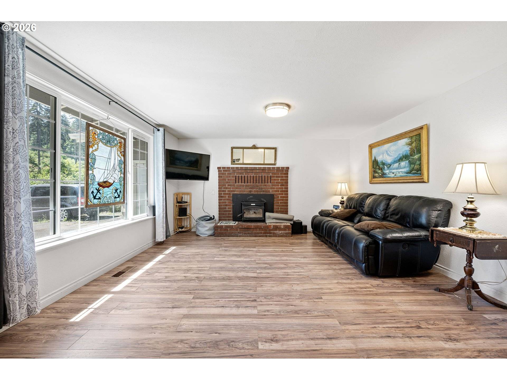 24403 BOLTON HILL RD, Veneta, OR 97487