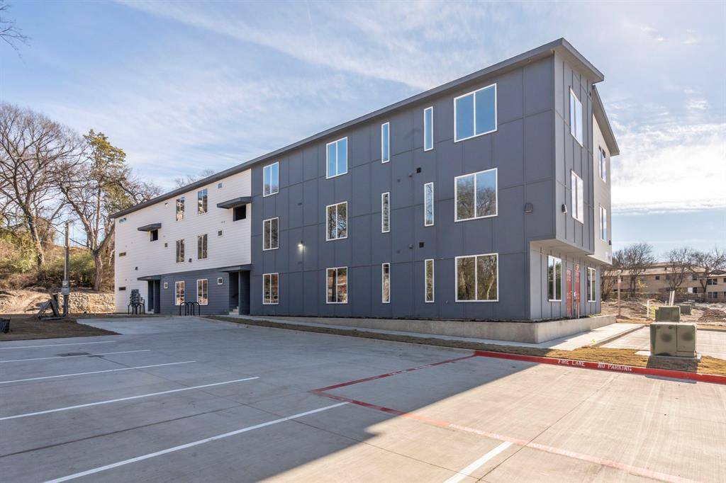 948 Corinth Street #3, Dallas, TX 75215