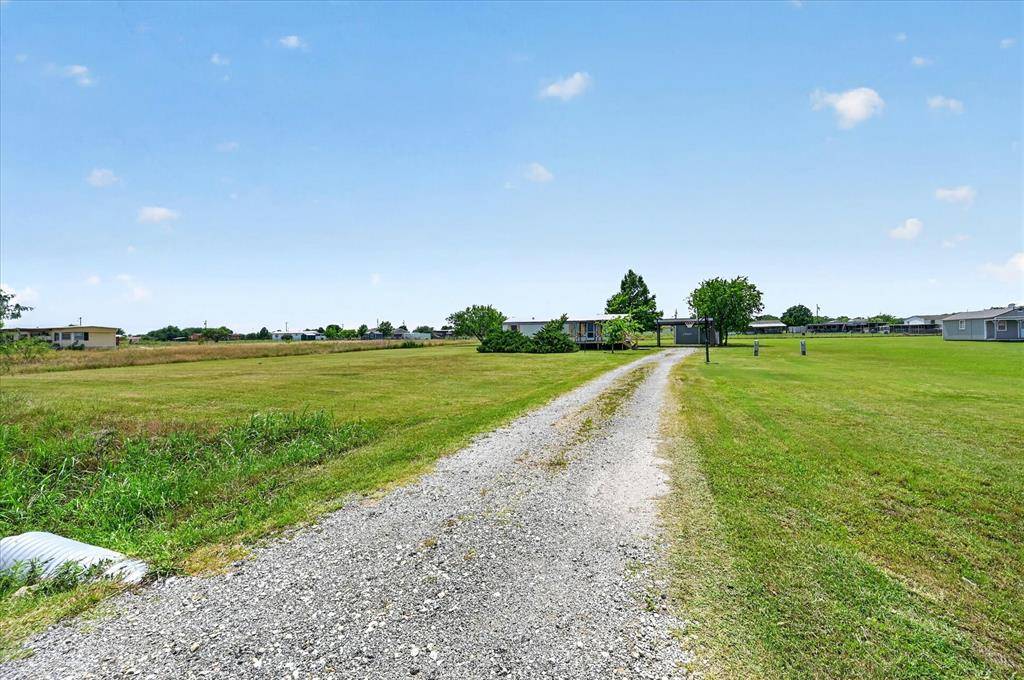 6513 Arbor Vine Trail, Joshua, TX 76058
