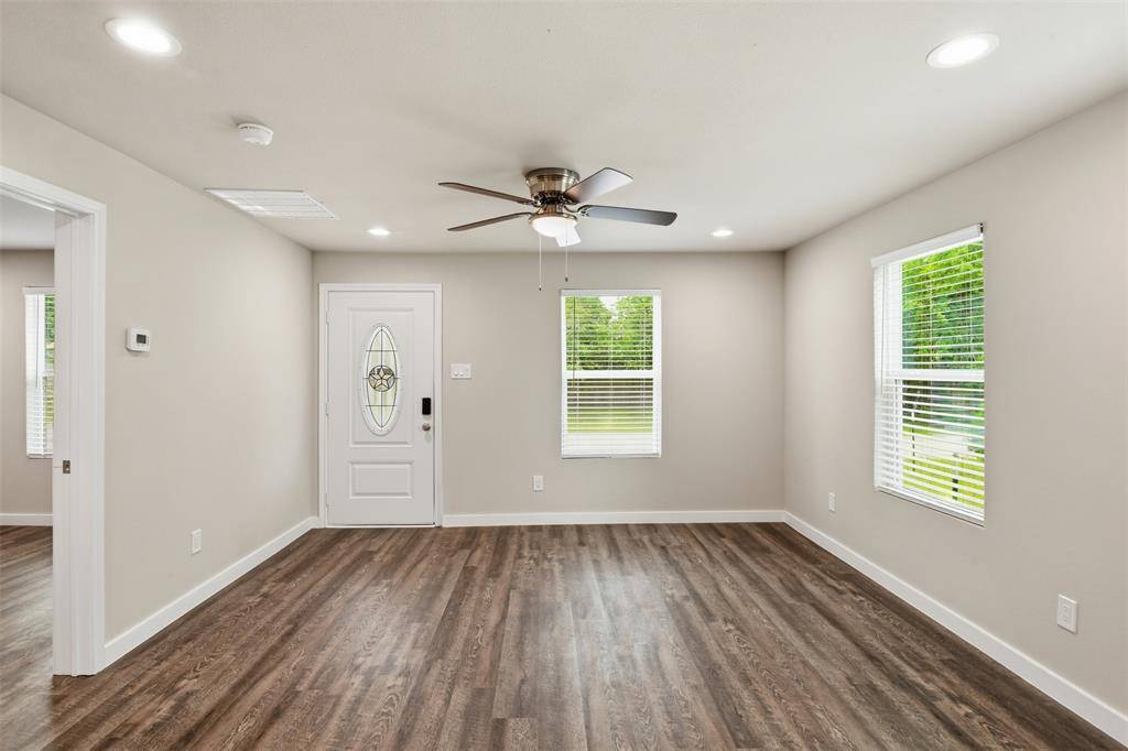 1618 Cleveland Street, Greenville, TX 75401