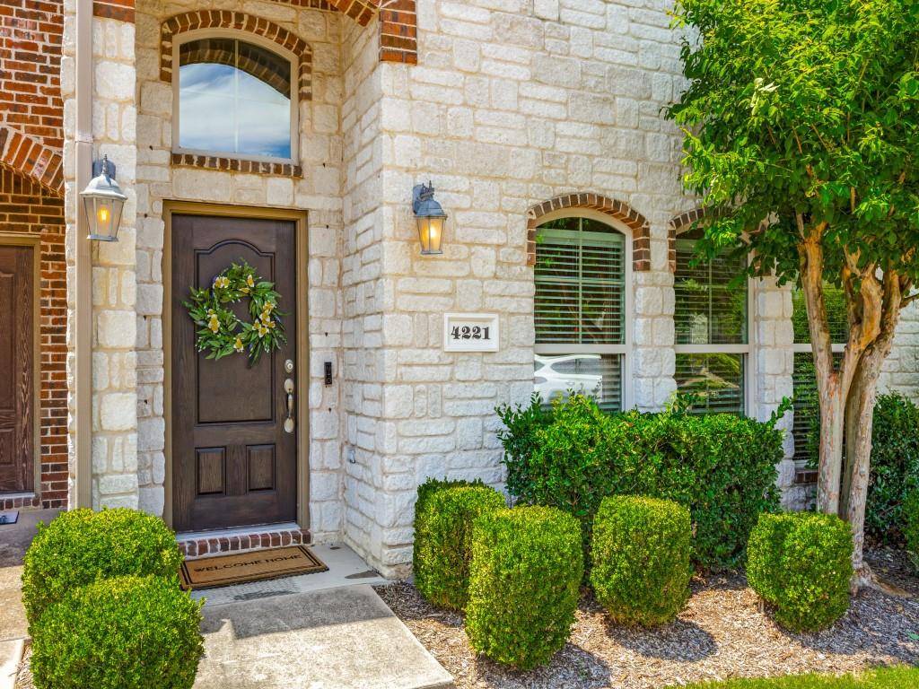 4221 Comanche Drive, Carrollton, TX 75010