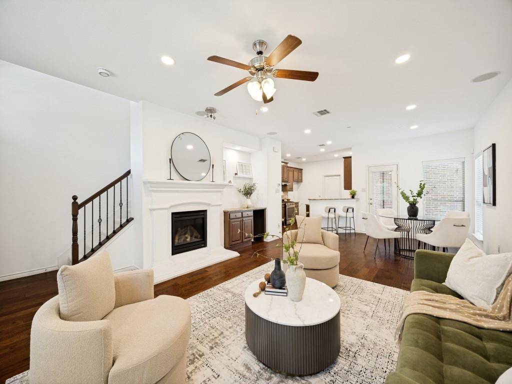 4221 Comanche Drive, Carrollton, TX 75010