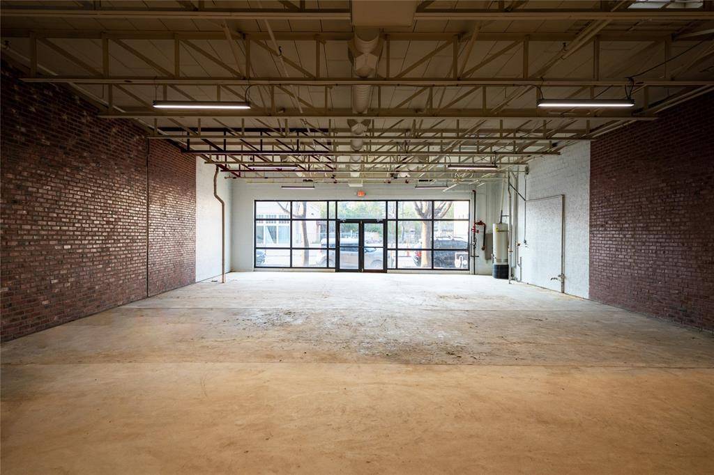 3012 Commerce Street, Dallas, TX 75226