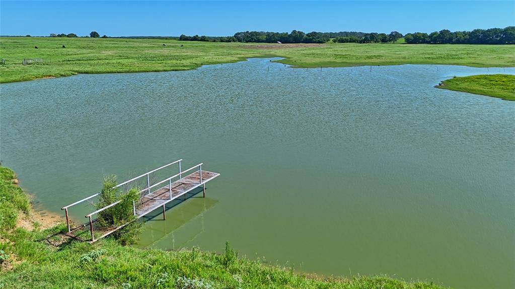8752 Fm 1749, Sunset, TX 76270
