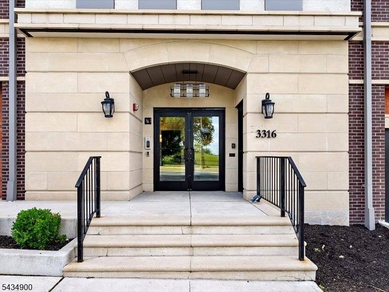 3316 John F Kennedy Blvd #404, Jersey City, NJ 07307