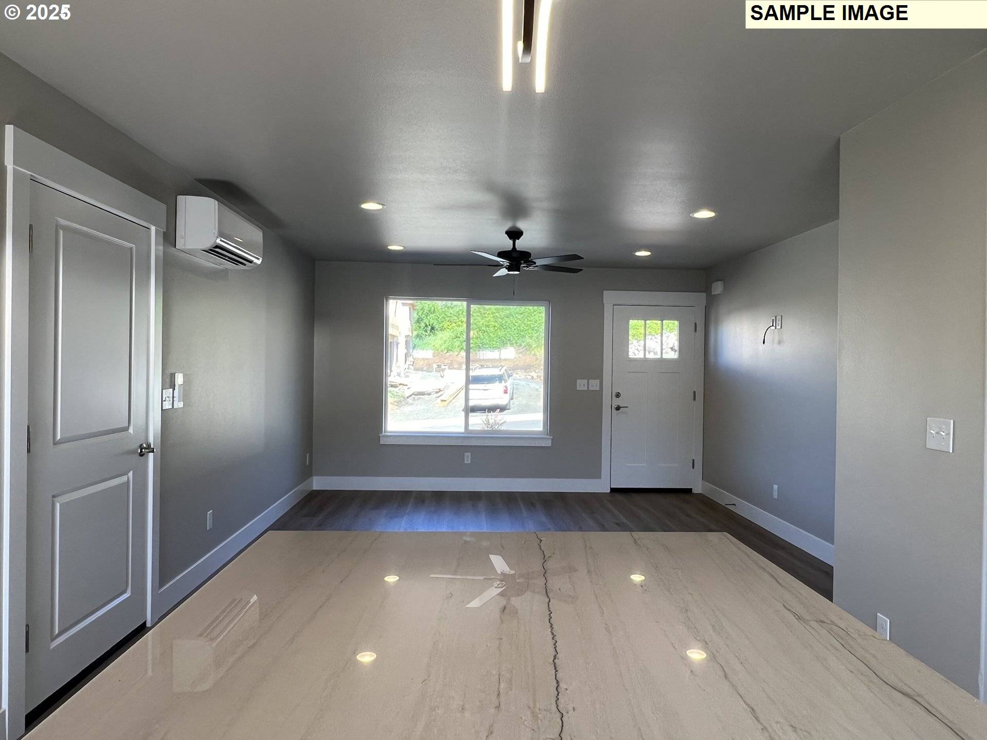 1224 SE BOOTH AVE, Roseburg, OR 97470
