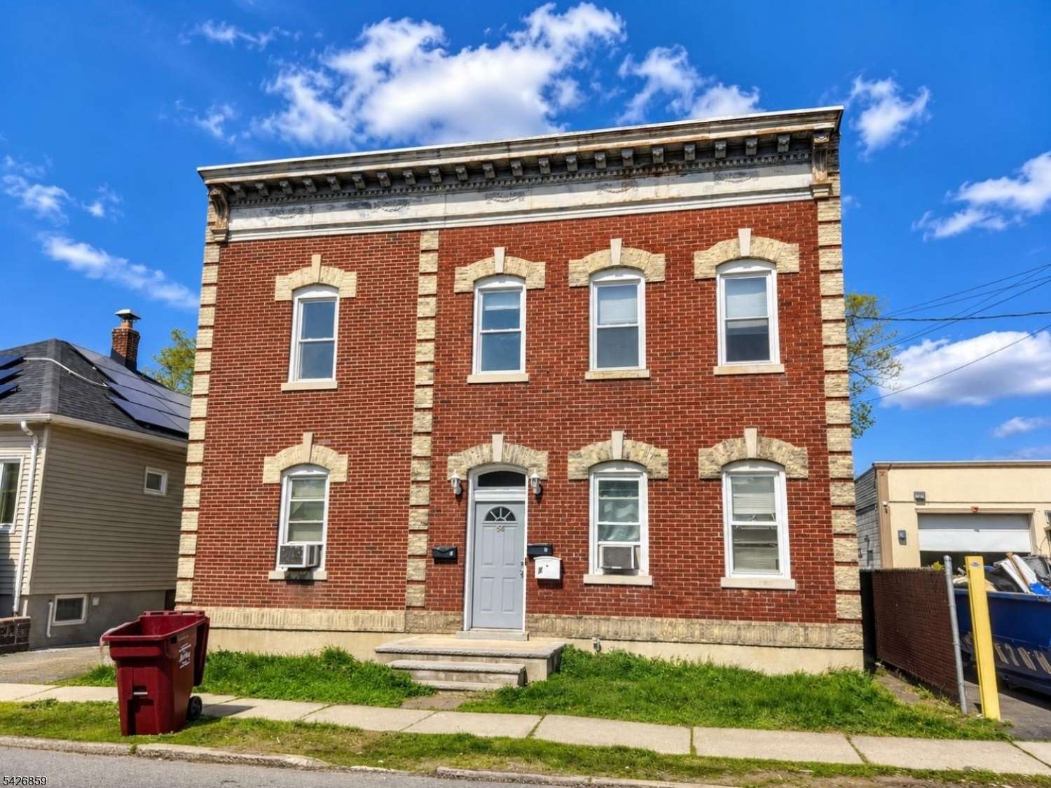 98 E Centre St, Nutley Twp., NJ 07110