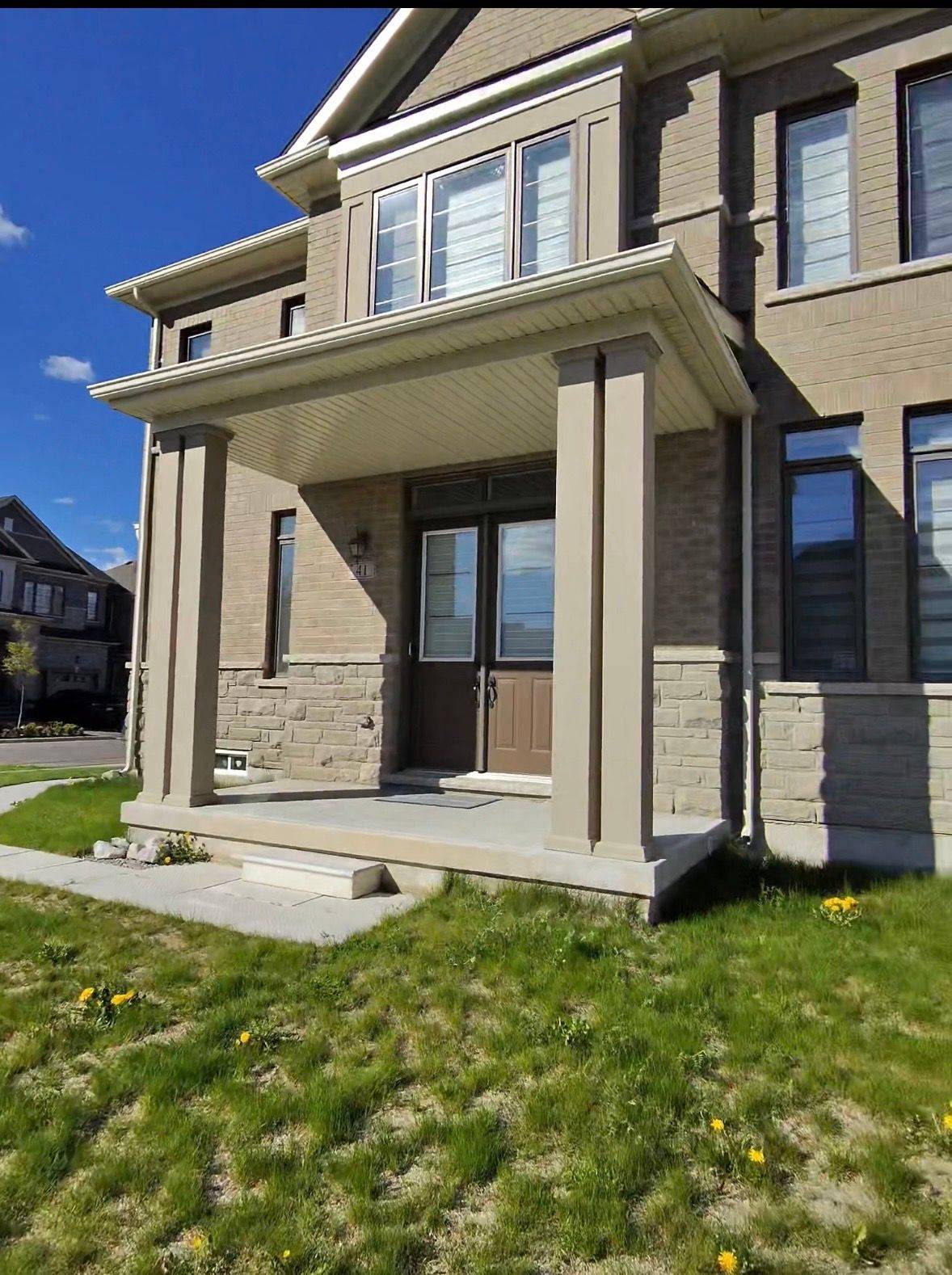 41 Peak DR, Brampton, ON L6X 5S6