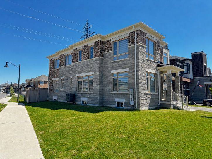 195 Granite Ridge TRL, Hamilton, ON L8B 1Z1