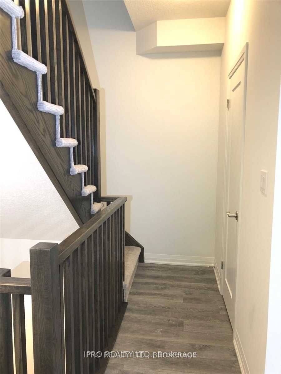 60 Waterlily WAY, Hamilton, ON L0R 1P0