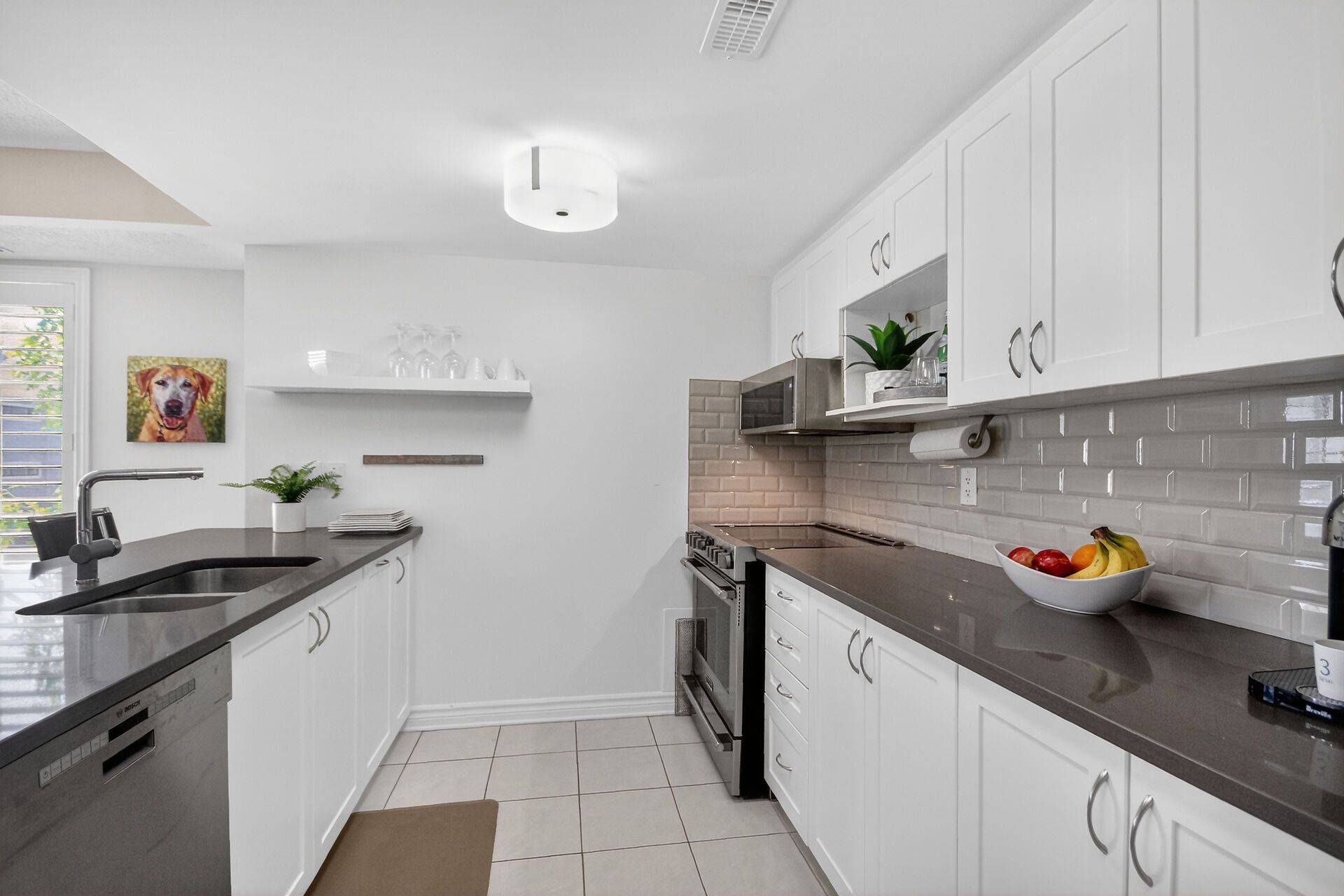 701 B Sue Holloway DR #33, Barrhaven, ON K2J 5R6
