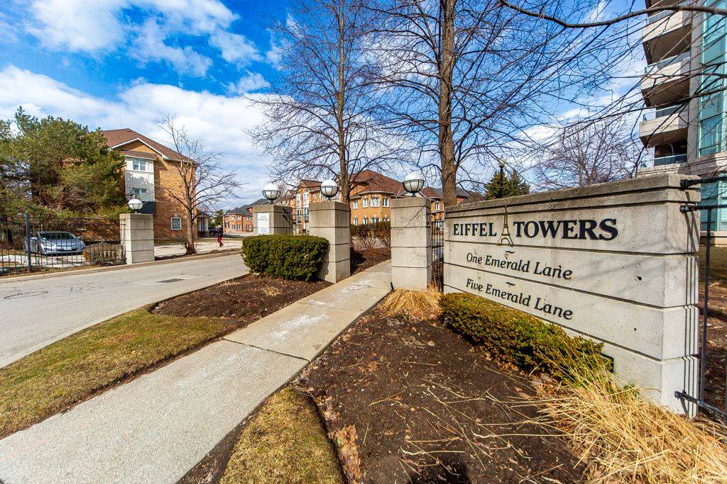 5 Emerald LN #306, Vaughan, ON L4J 8P7