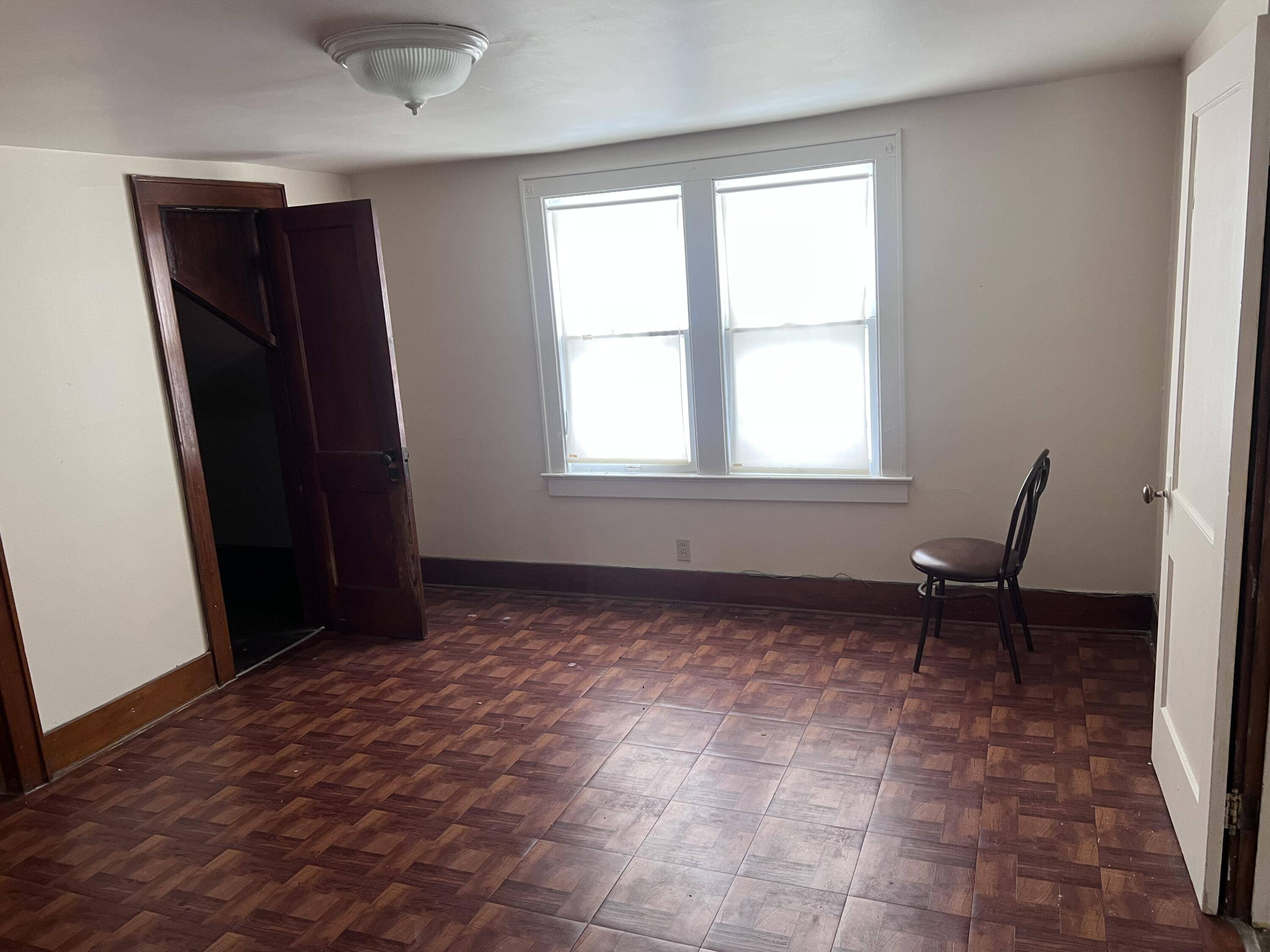 730 Tilden ST, Flint, MI 48505