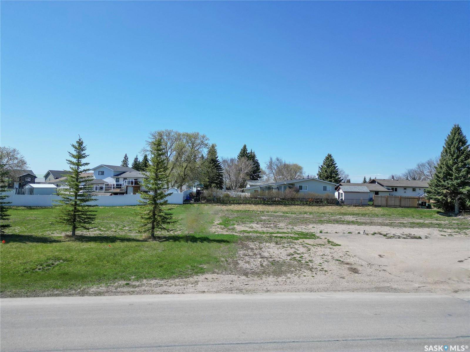 1609-1617 Broadway AVENUE, Moosomin, SK S0G 3N0