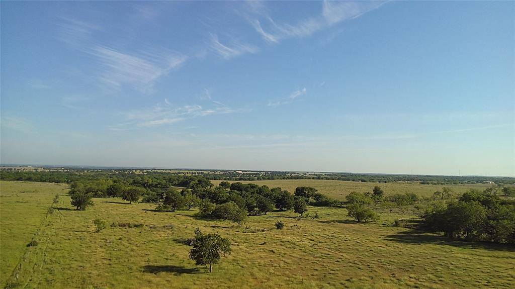 682 Somers, Axtell, TX 76624