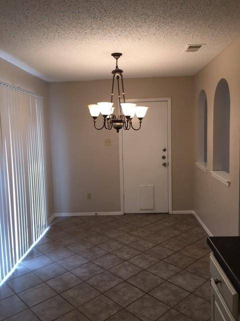 1413 Eagle Pass Drive, Garland, TX 75040