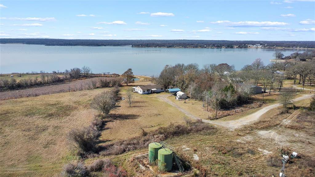160 LCR 825, Groesbeck, TX 76642