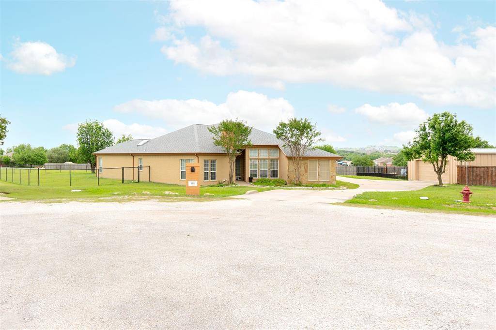 115 Kenwick Court, Aledo, TX 76008