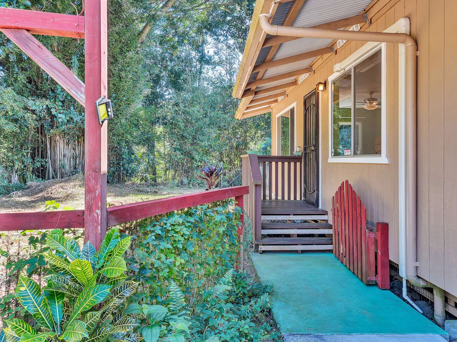 16-185 AULII ST, Keaau, HI 96749