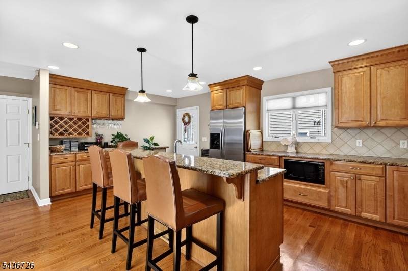 37 HALL DRIVE, Clark Twp., NJ 07066