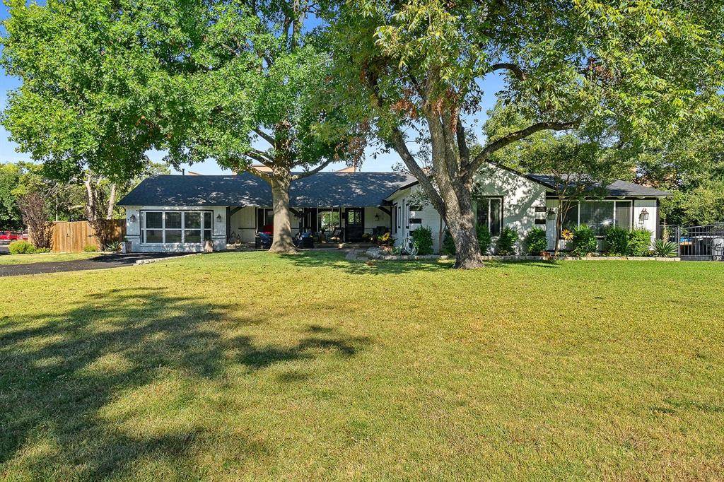 9207 Angora Street, Dallas, TX 75218