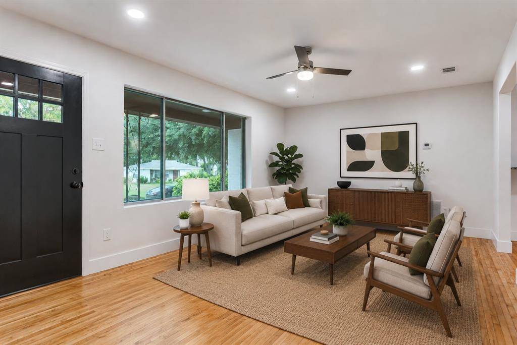 133 Mcgee Drive, Fort Worth, TX 76114