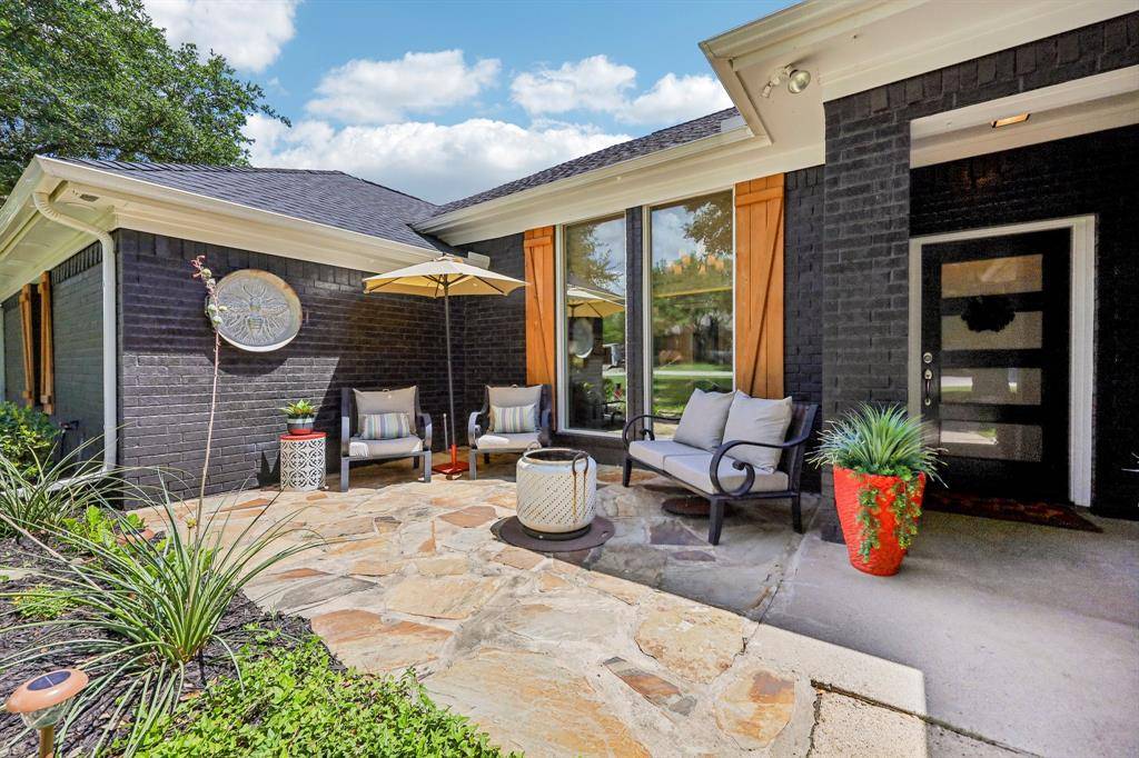 925 Meadow Drive, Copper Canyon, TX 75077