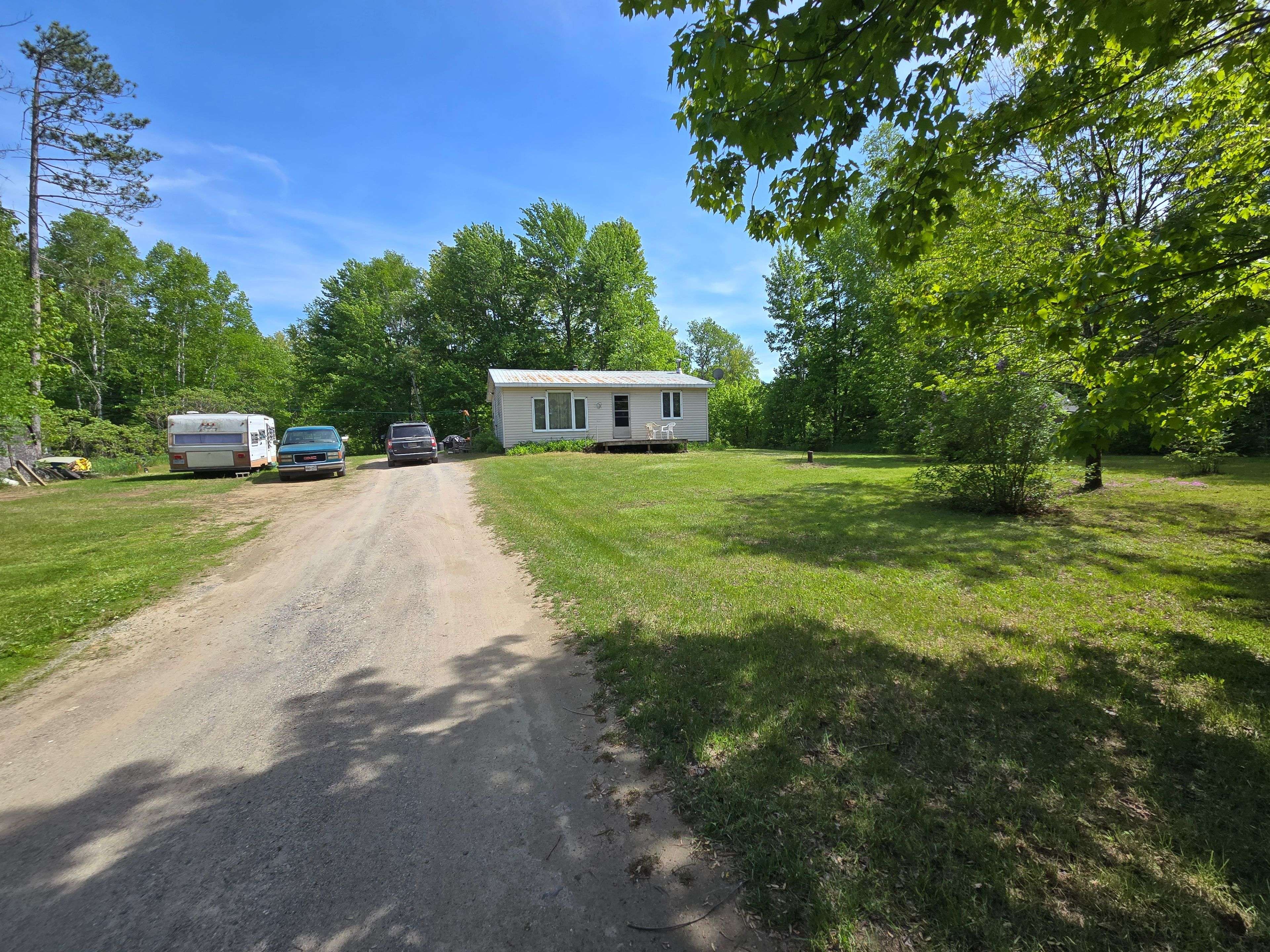 1699 Bordenwood RD, Frontenac, ON K0H 1B0